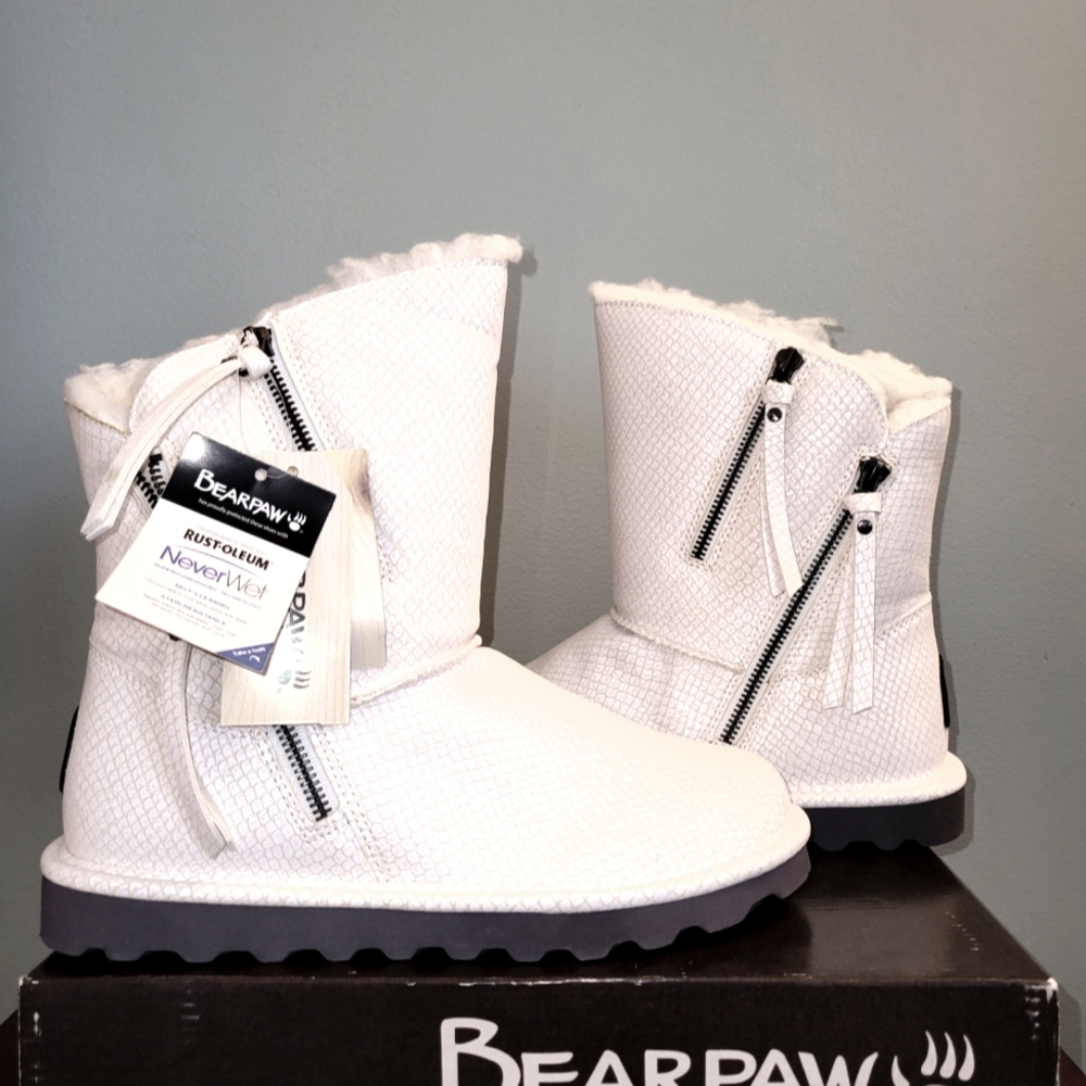 BearPaw Winter Boots Mimi White Snake - 8